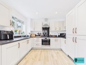 Kitchen- click for photo gallery